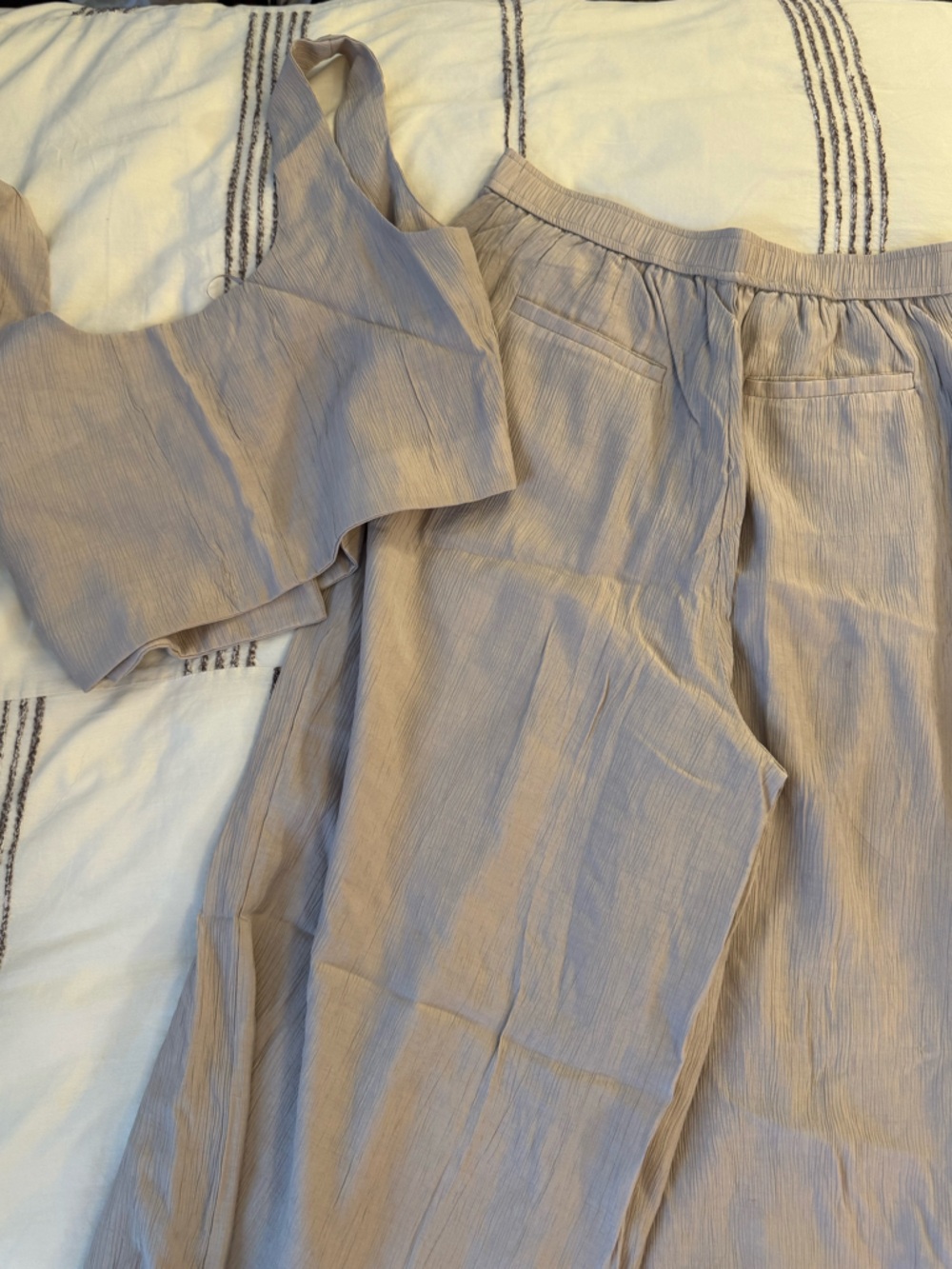 Jason Wu Soft Mauve Button Crop Top & Wide-Leg Pants Set - Picture 5 of 5